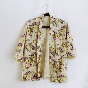 Floral mid length kimono NWOT